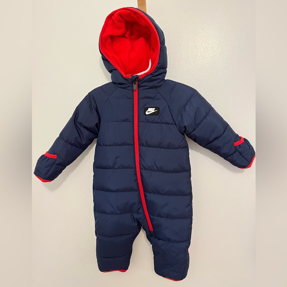 Nike one-piece infant snowsuit 6M